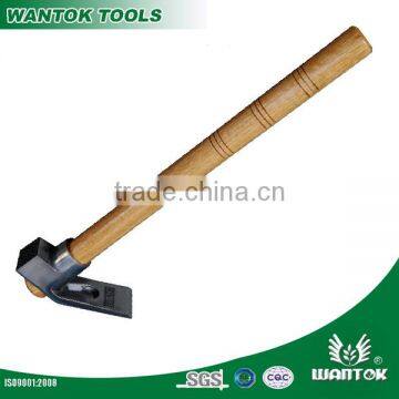 AD101H adze with wooden handle