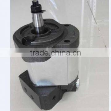 Hydraulic gear pump for John Deere CombineHarvester