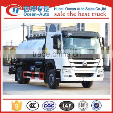 Sinotruck howo 6000L asphalt tanker truck for sale