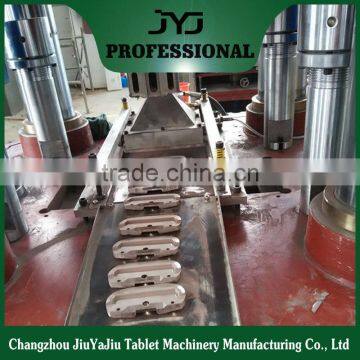 Hydraulic Iron Powder Ball Press Machine with High Density