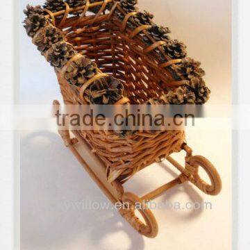 Chirstmas Craft & Wicker Sled & Wicker Sleigh With Pine Cone Decorate