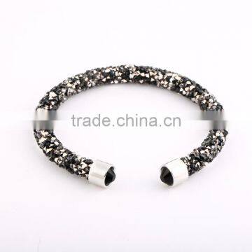 Zm53384a European Style Fashion Women Bangle and Bracelets photo-3