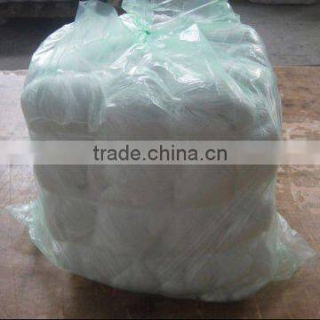 Raw white 100% spun polyester sewing thread in hank
