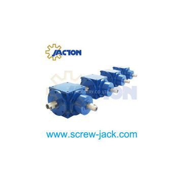 Spiral bevel right angle gearbox 4:1,Used right angle bevel gearbox,Micro bevel gear box,Spiral bevel gear reducer italian