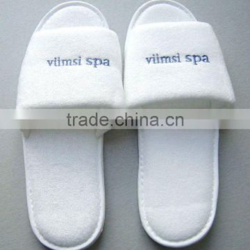 Disposable slippers