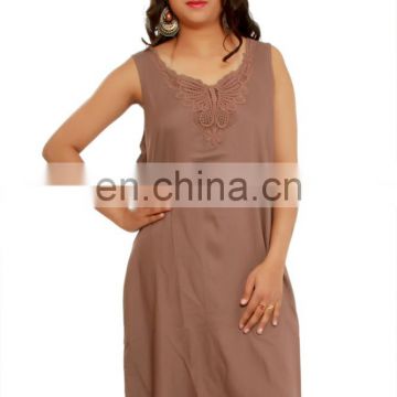 Manufacturer of women dresses 100% Viscose fabric sleeve less Knee length casual woman dress