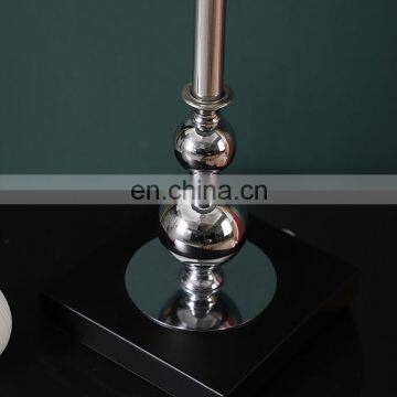 Modern Luxury Metal Base Bedside Lamp Wholesale Hotel Home Decor Custom Desk Lamp photo-3