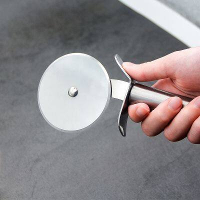 Kitchen Accessories Home and Kitchen Gadgets Accessories Pizza Knife Prefect for Pizza Cutting Stainless Steel Pizza Cutter photo-5