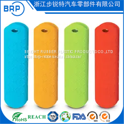 ISO9001 IATF 16949:2016 Certified Anti Slip Silicone Rubber Handle Grips photo-2