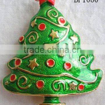 2015 Green Christmas Tree Brooch pin