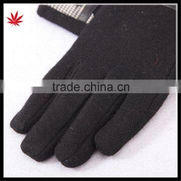 Men's Affordable Spandex Velvet Touch-screen Gloves photo-4