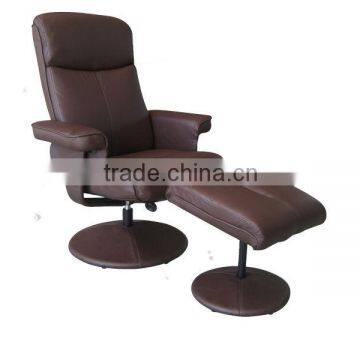 BROWN LEATHER RECLINER CHAIR