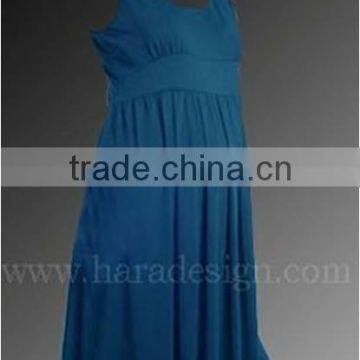 Sleeveless knee length dress,