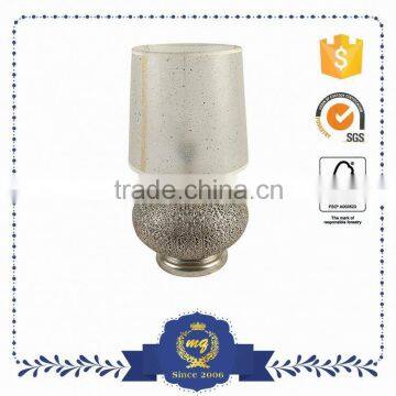 Customized Oem Small Order Accept Bedside Table Lamps Furniture Arabic Style
