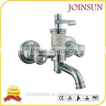 Wall Mounted Bathroom chrome bath Faucet