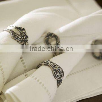 Fancy Round Brass Silver Gold Plated Bling Napkin Ring for Dinner Room Table Decoration black embossed rings