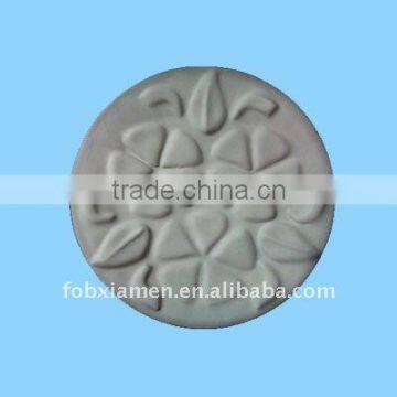 Bisque ceramic leaf clover plates
