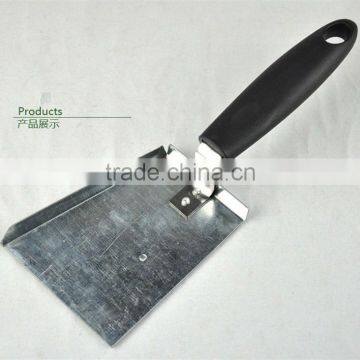 wooden hand stainless steel beekeeping hive tool pollen shovel