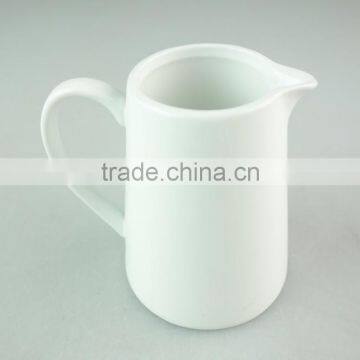 stock pure white porcelain 200ml milk pot for hotel used