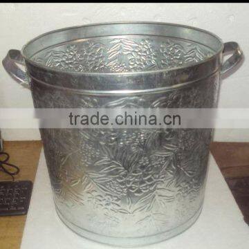 Galvanized Trash Can With Cover photo-4