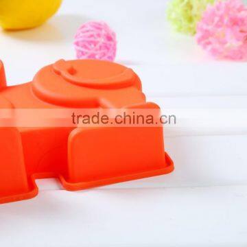 Lovely Cow Shape Silicone Cake Baking Pan Mold, Baking Supplies for Cake Decoration,baking Mold photo-5
