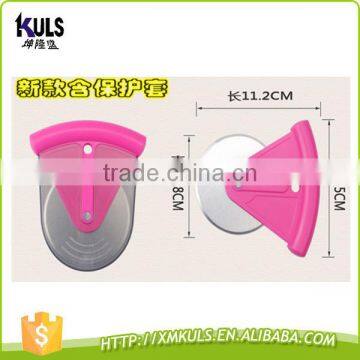 Stainless Steel Round Pizza Wheel Plastic Cutter photo-3