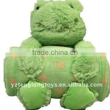 New style cheap and lovely frog type plush animal blanket