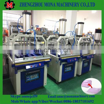 Factory hot sale pillow compress packing machine with008618037101692