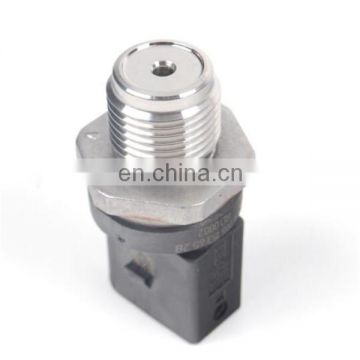 Oil pressure sensor for Mercedes OEM 0061536528 0281002842 0041536728 004 153 67 28 68032066AA