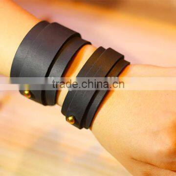 New High Quality Exotic Handmade Crazy Horse Leather Bangle Unisex Genuine Leather Bangles Cowhide Leather Bracelet photo-2