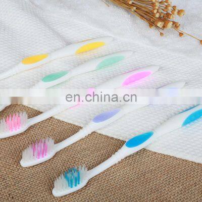 High Quality ISO CE Approved Plastic Adult Toothbrush