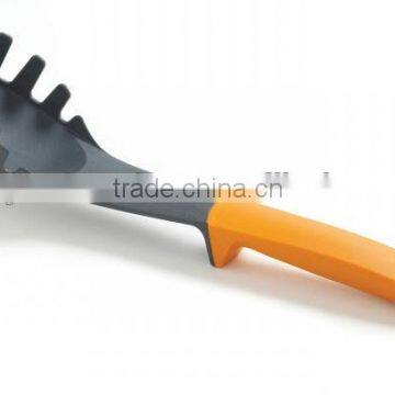 Kitchen Nylon Utensil Spaghetti Servier with new design