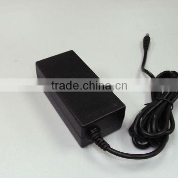 Automatic universal power adapter for laptop 36W