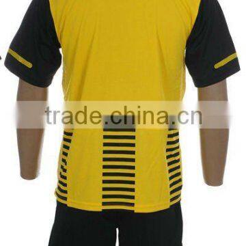 soccer jesrey Malaysia yellow