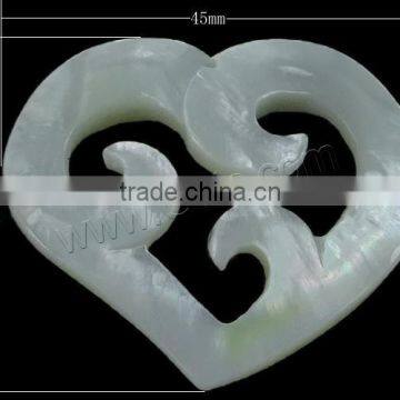 Mixed Material Natural Freshwater Shell Pendants