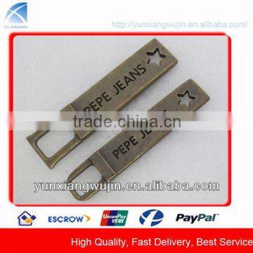 CD8259 Custom Metal Logo Zipper Pull for Jeans