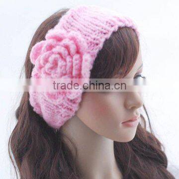 knitted fashion hair band with flower