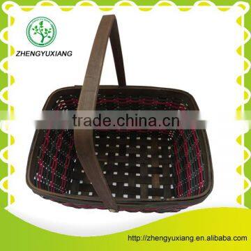 Weaving basket with swing handle