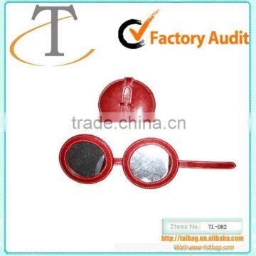 PU mirror compact