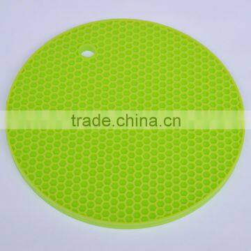 Heat Insulation Anti-skidding Silicone Table Mat