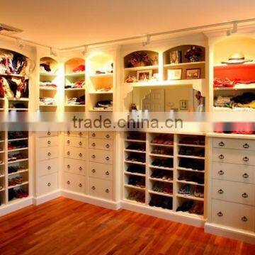 wooden 3 doors wardrobe closet design