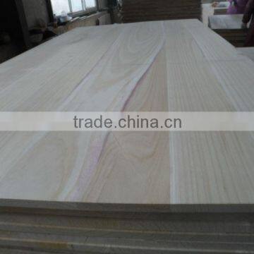 Paulownia edged sawn timber