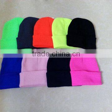 Various Colours 100% Acrylic Knitted Beanie Hat Made In China photo-2