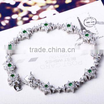 Nice Look Spring Summer 16/17 Flower Design Green Colored Stones Setting Women Bracelet photo-5