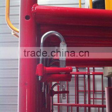 S Lock on scaffolding frame