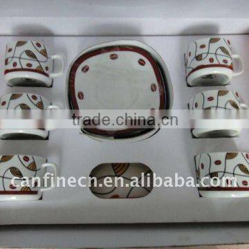 13 PCS CUP AND SAUCER SET