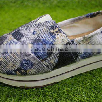 The New Color Printing High Bottom Ladies Casual Shoes