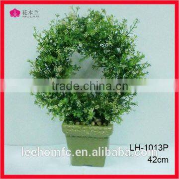 cheap price boxwood landscaping artificial grass wreaths with small white flower