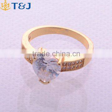 >>>2016 YIWU T&J Women Fashion European Style Rings for Couples Gold Plated Heart Rhinestone Crystal Finger Rings for Lady/