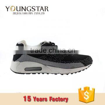 New Fashion Standard Design Black Import Sneakers photo-3